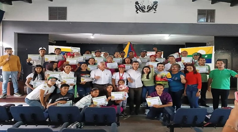 Certifican a productores agrourbanos del estado Nueva Esparta