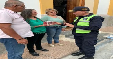 Pacientes del estado Mérida reciben ayudad sociales mediante el 1x10
