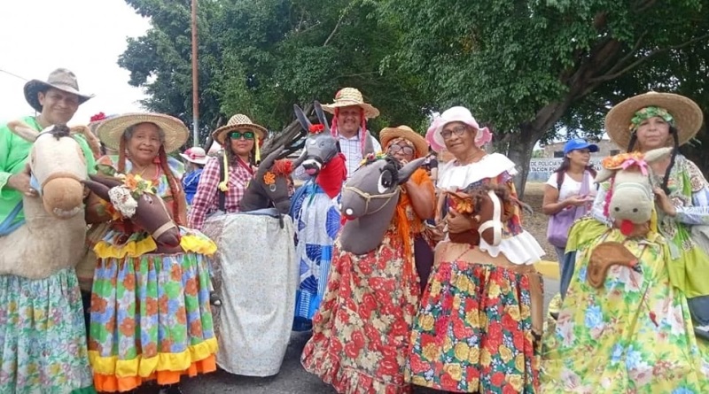 Octavo Encuentro Nacional de Burras y Burriquitas se realiza en Aragua