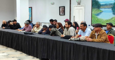 Gobierno de Colombia y ELN acuerdan prorrogar el cese al fuego