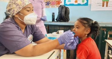 Programa Salud va a la Escuela benefició a niños de La Guaira