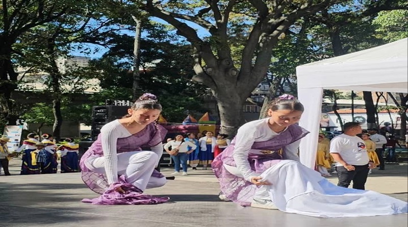 Realizan Primer Festival Cultural Caracas Danza y Adora