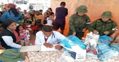 Jornada médica asistencial beneficia a la población de "Los Algarrobos" en el estado Bolívar