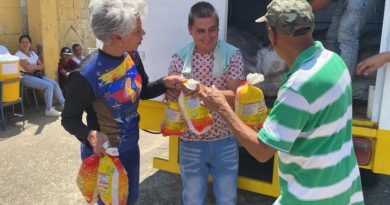 Distribuyen más de seis toneladas de alimentos en el municipio Guaicaipuro