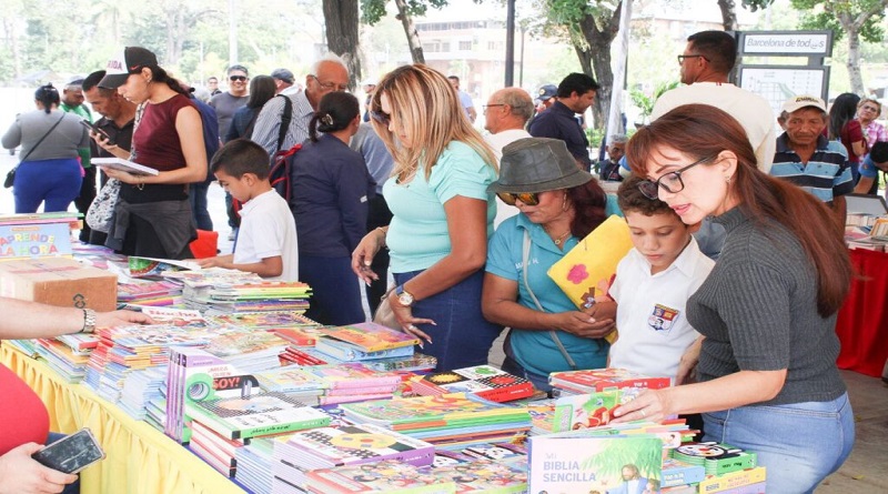 Feria Internacional del Libro de Venezuela en Anzoátegui