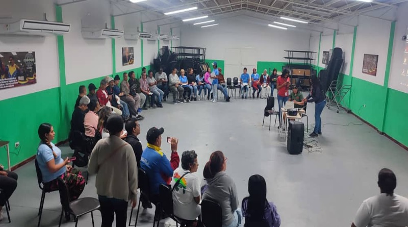 Avanza instalación de Mesas Técnicas de Telecomunicaciones en el 23 de Enero