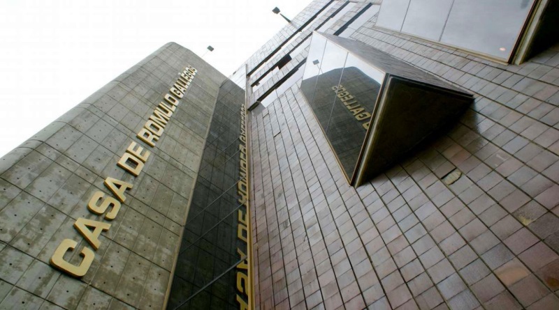 Muestran recuperación del Centro de Estudios Latinoamericanos “Rómulo Gallegos”