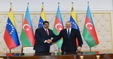 Jefe de Estado felicita a Ilham Aliyev por su reelección como presidente de Azerbaiyán