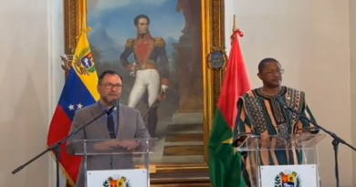 Cancilleres de Venezuela y Burkina Faso fortalecen cooperación diplomática