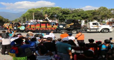 Parroquia Antímano ganadora del desfile de Carnavales Turísticos Internacionales Caracas Feliz 2024