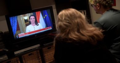 Presidenta de Hungría dimite