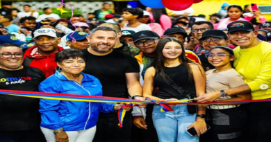 Reinauguran Polideportivo Luis "Miñoso" Martínez de Puerto La Cruz