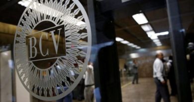 Las mesas de cambio que operan en el país cotizaron el valor del dólar en Bs. 36,06