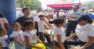 Realizan jornada de atención social en el municipio Tomás Lander