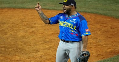 Anthony Vizcaya exige su salida de Navegantes del Magallanes