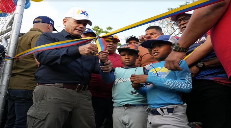 Recuperan espacios deportivos para la prevención integral del estado Sucre
