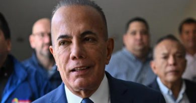 Fuerza Vecinal y UNT postulan a Manuel Rosales como candidato para elecciones del 28J