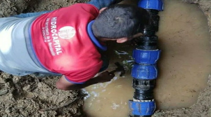 Ejecutan labores para optimizar distribución de agua en sectores de Miranda