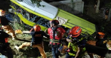 Colisión entre dos vehículos deja 17 personas fallecidas en el sur de Filipinas