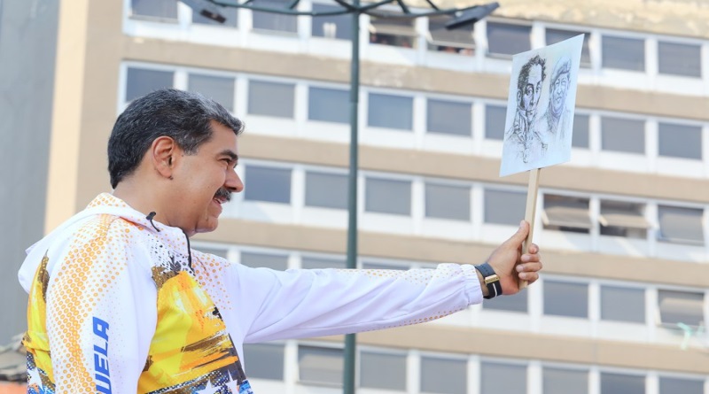 Presidente Maduro asegura que mantendrá el legado de Chávez y Bolívar rumbo al 2030