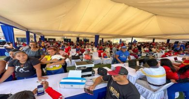 1 x 10 del buen gobierno brinda atención médica a pacientes de la Guiria estado Sucre