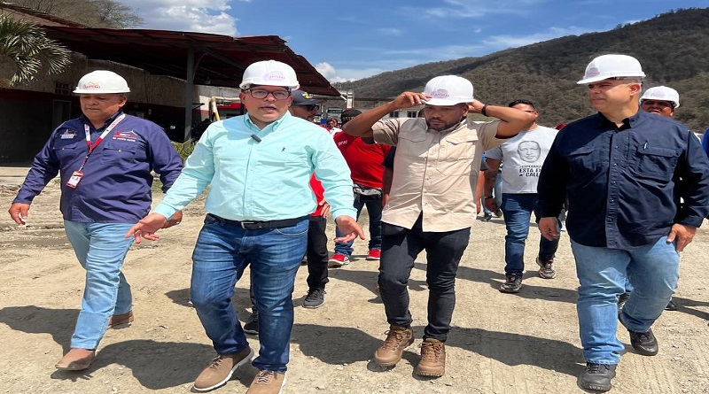 Activan Plan de Asfaltado Nacional en Caracas