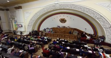 AN concede honores del Panteón Nacional a heroínas venezolanas