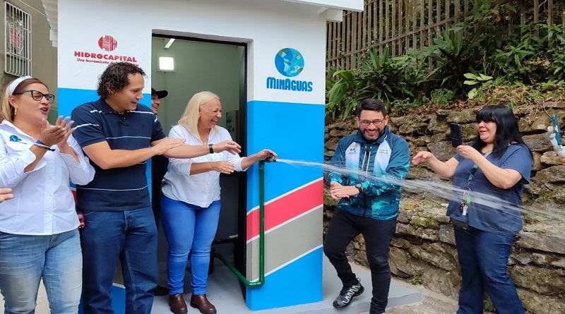 Rehabilitan pozo de agua a través del Sistema 1x10 del Buen Gobierno en Los Teques