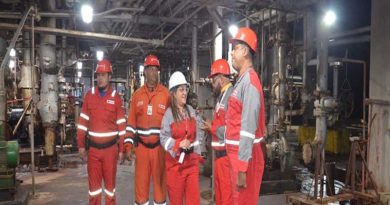Avanzan trabajos de iluminación en áreas operacionales de Refinación Oriente