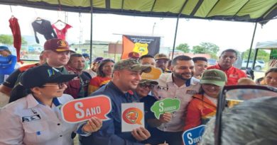 Más familias larenses favorecidas en jornada aniversario CLAP