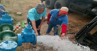 Instalan servicios de agua potable en Guárico