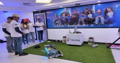 Estudiantes visitan Núcleo de Robótica Educativa Infantil en Zulia