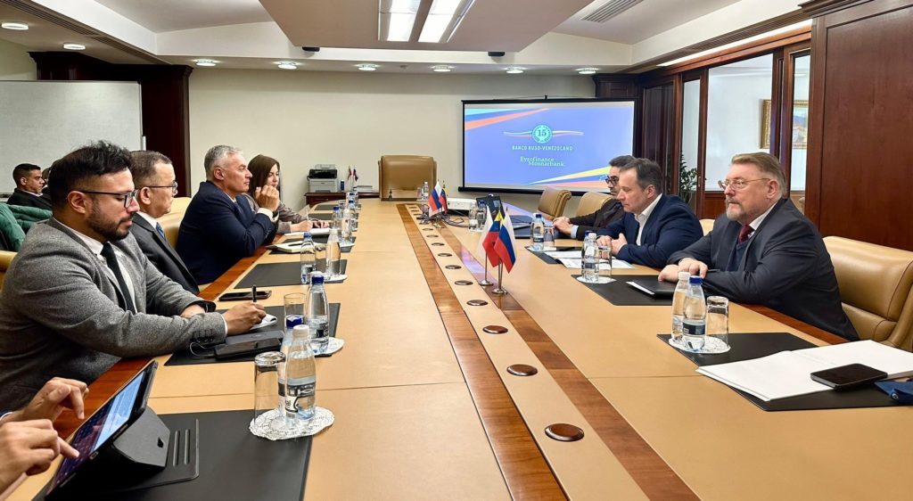 Venezuela refuerza cooperación turística con Moscú