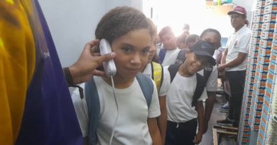 Semilleros Científicos de Amazonas aprenden sobre telecomunicaciones