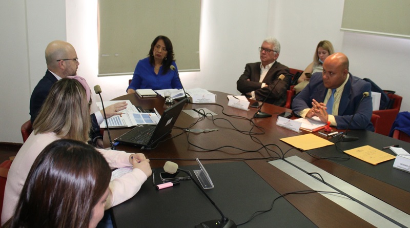 Aprueban informe con nombramientos de embajadores en Bielorrusia y Emiratos Árabes