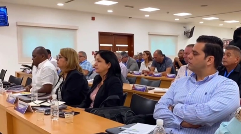 Jornada empresarial realizan Venezuela y Cuba en La Guaira