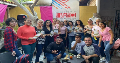 Desarrollan evento literario con escritoras del estado Guanare