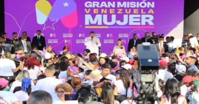 Presidente Nicolás Maduro celebra Día Internacional de la Mujer