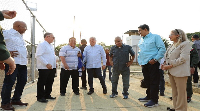 Presidente Maduro: Chávez dio vida al proyecto bolivariano hace 30 años