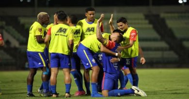 UCV FC se adelanta al Deportivo la Guaira en su encuentro en Caracas
