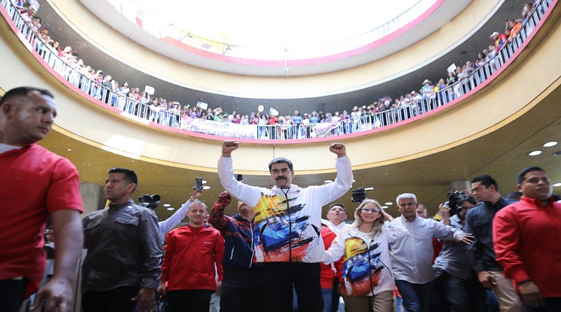 presidente de la República Bolivariana de Venezuela, Nicolás Maduro ha formalizado su candidatura para la reelección presidencial