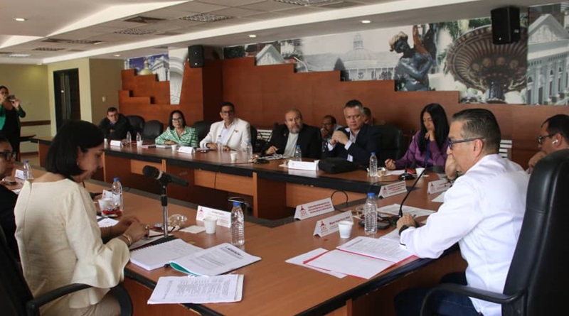Elaboran proyecto de Ley que regula la Cuarta Revolución Industrial