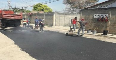 Recuperan 21 kilómetros de vialidad agrícola en Santa Lucía