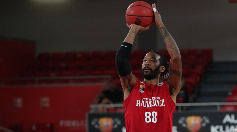 Damian Hollis se une a Piratas de La Guaira para la SPB 2024