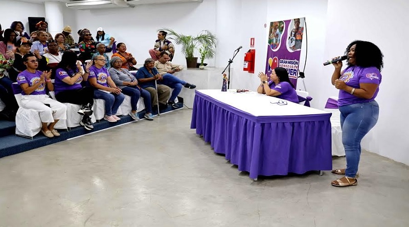 Presentan programa “Guardianas de la Memoria” en el estado Carabobo