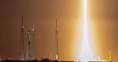 SpaceX pone en órbita otro lote de satélites desde Florida