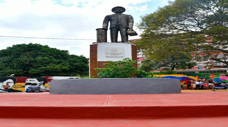 Reinauguran la plaza José Gregorio Hernández del 23 de Enero