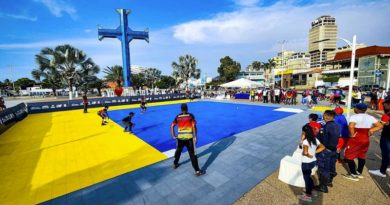 Instalan cancha itinerante de Béisbol Five en el Paseo de La Cruz y El Mar