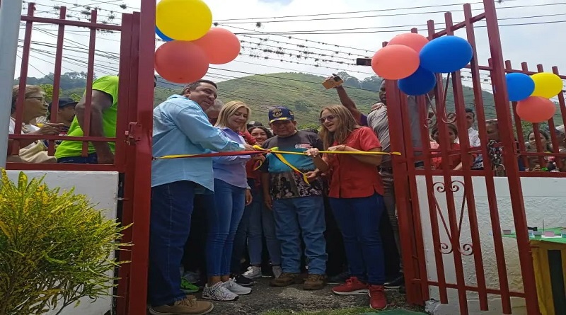 Entregan consultorios médicos rehabilitados al Poder Popular en Trujillo