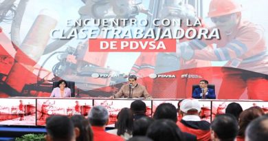 Ecuentro con la clase Trabajadora de PDVSA, en la sede de PDVSA en el salón Simon Boliva